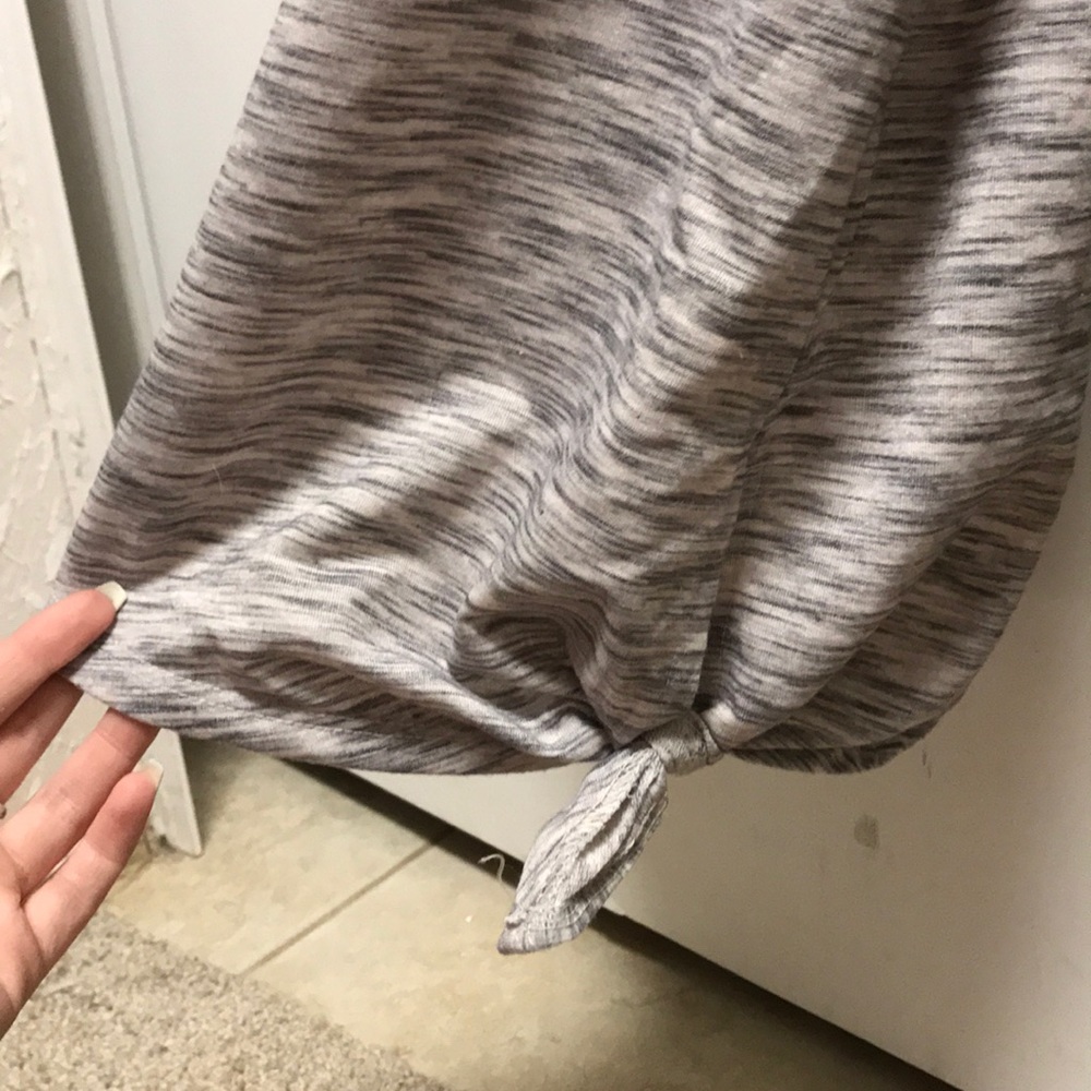 Tank - Picture 2 of 2